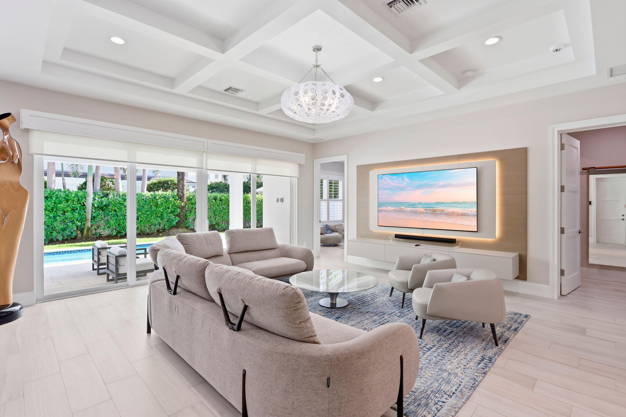 464 NE 8TH, Boca Raton FL 33432