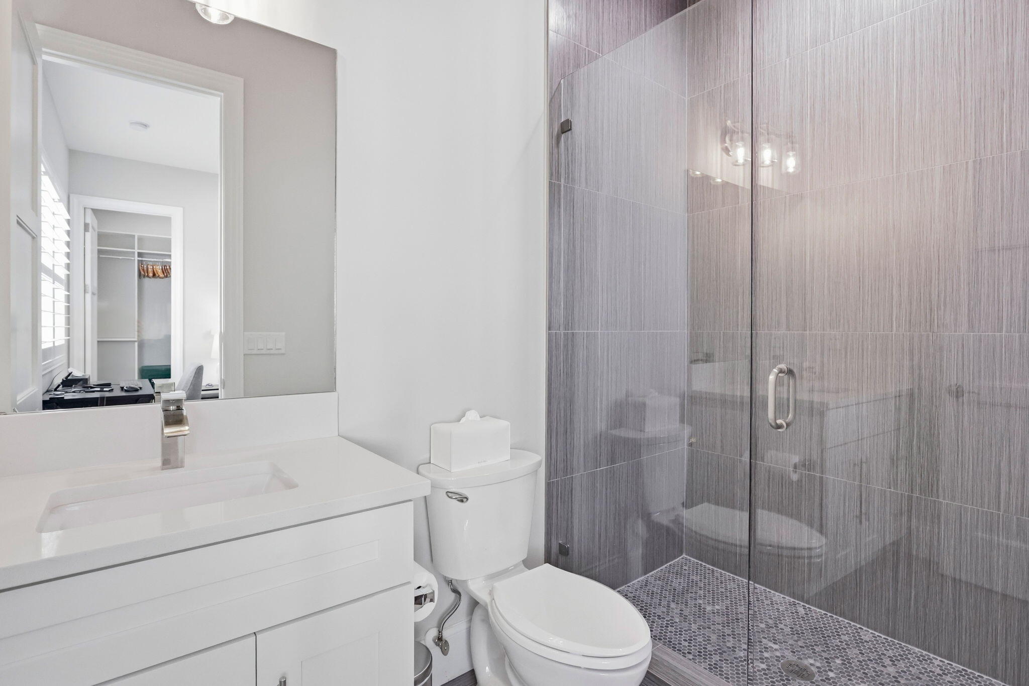 464 NE 8TH, Boca Raton FL 33432