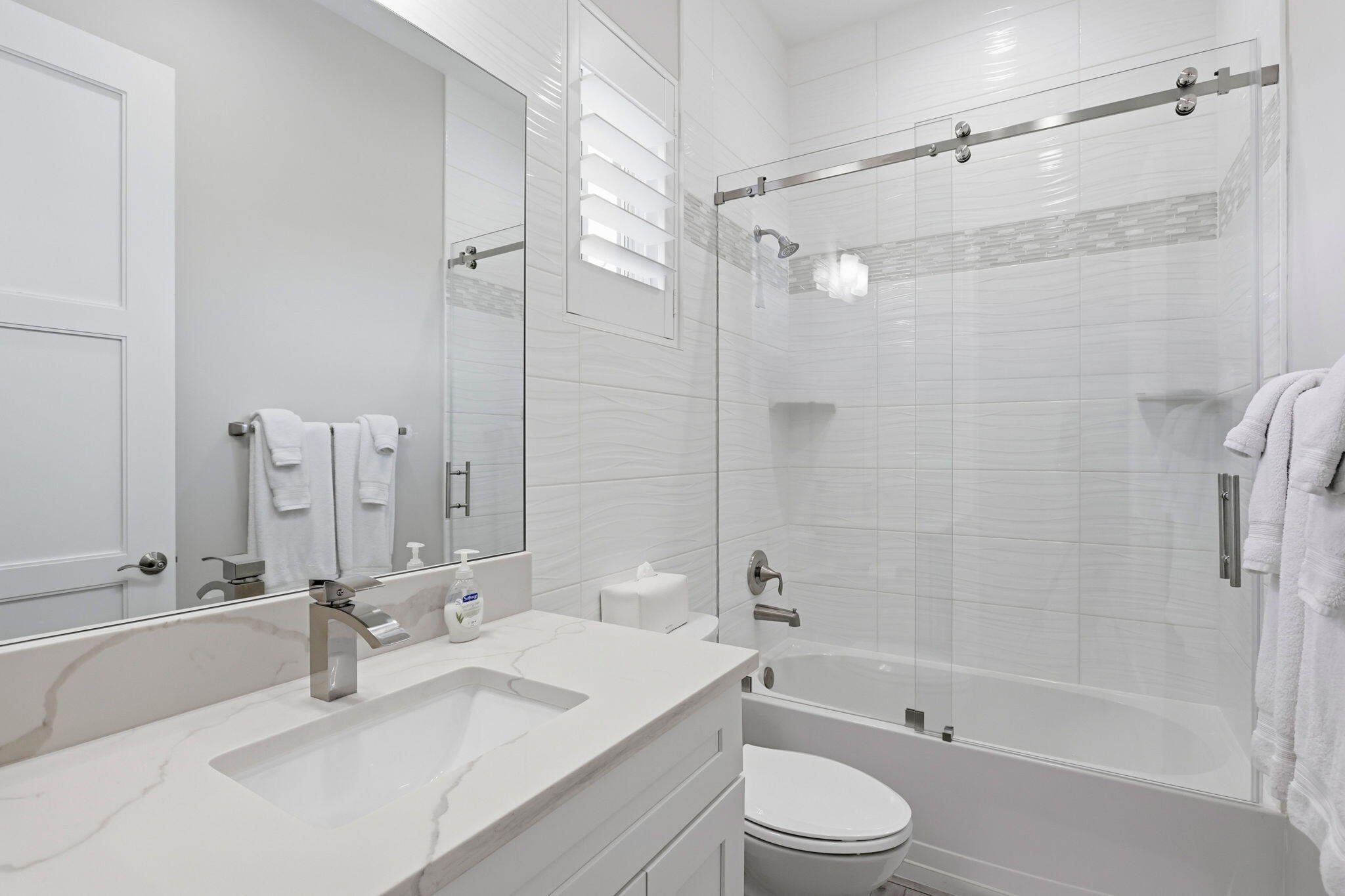 464 NE 8TH, Boca Raton FL 33432