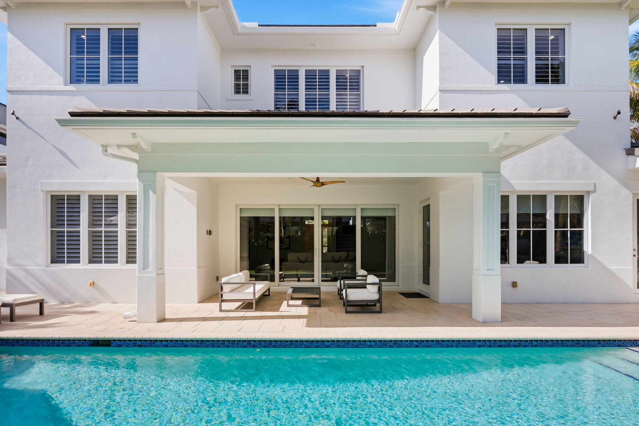 464 NE 8TH, Boca Raton FL 33432