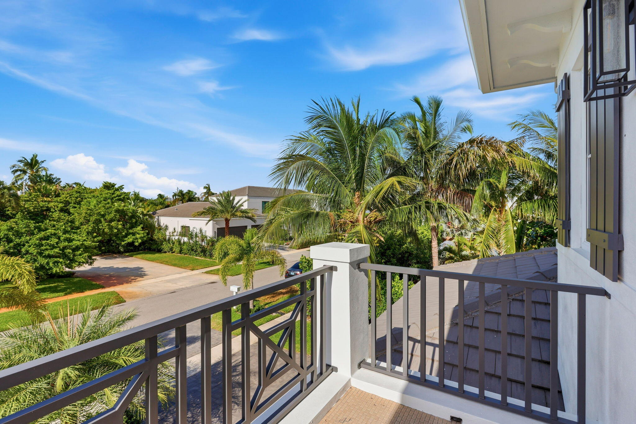 464 NE 8TH, Boca Raton FL 33432