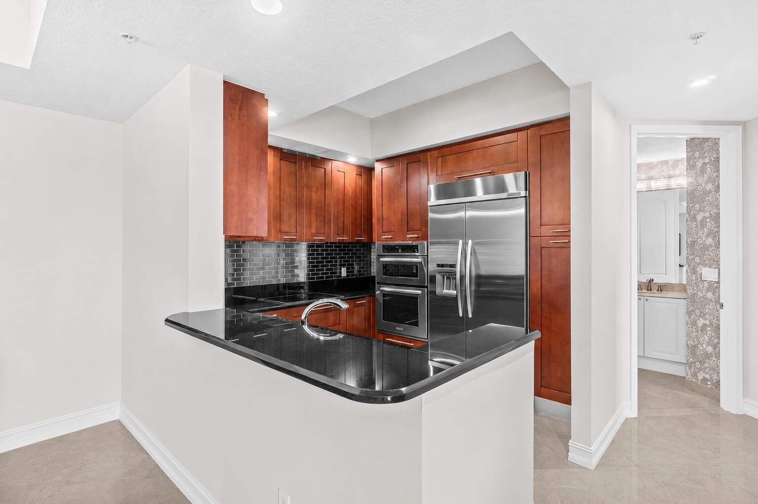 701 S OLIVE #1817, West Palm Beach FL 33401