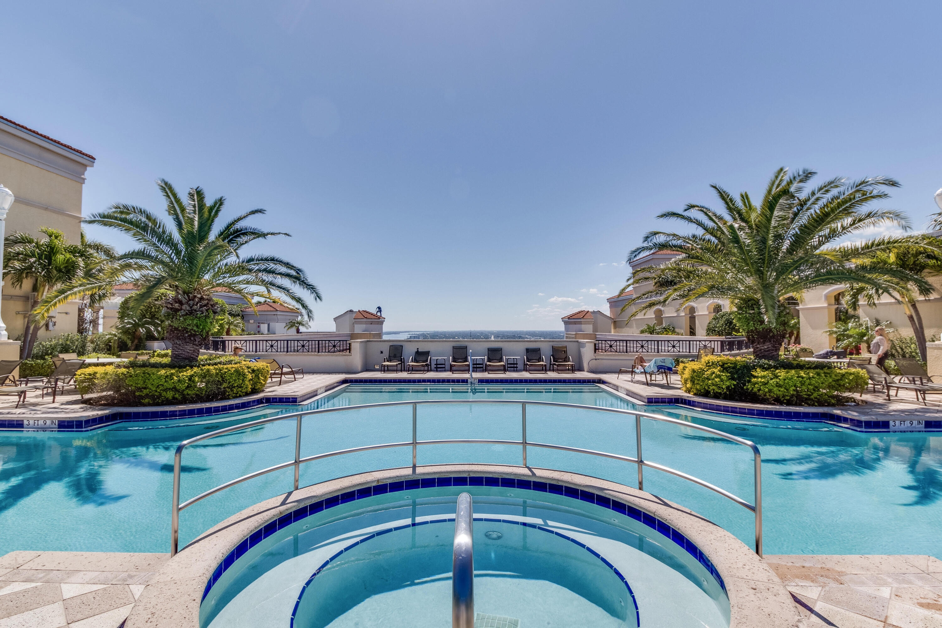 701 S OLIVE #1817, West Palm Beach FL 33401