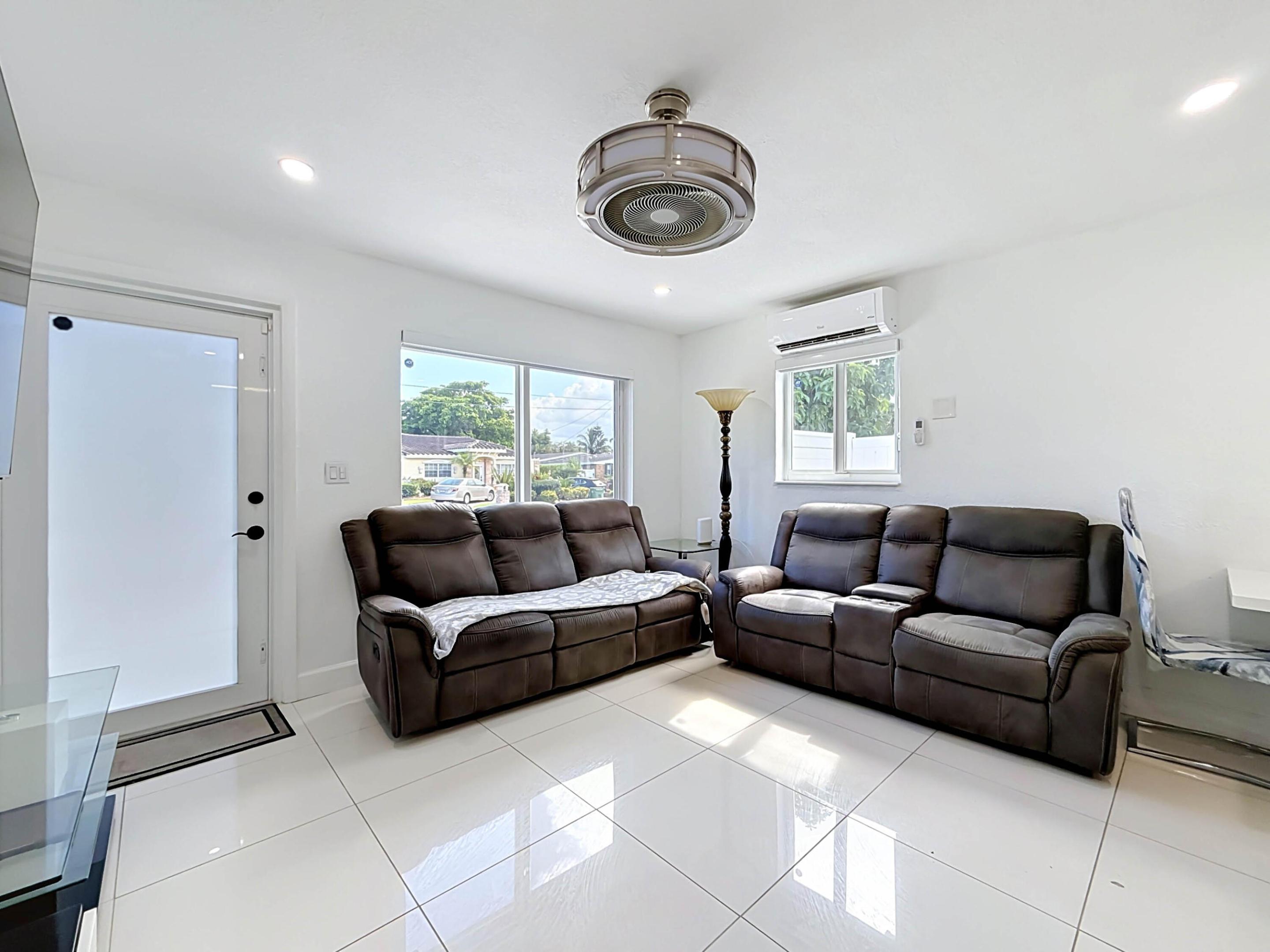 6135 NW 24TH, Margate FL 33063