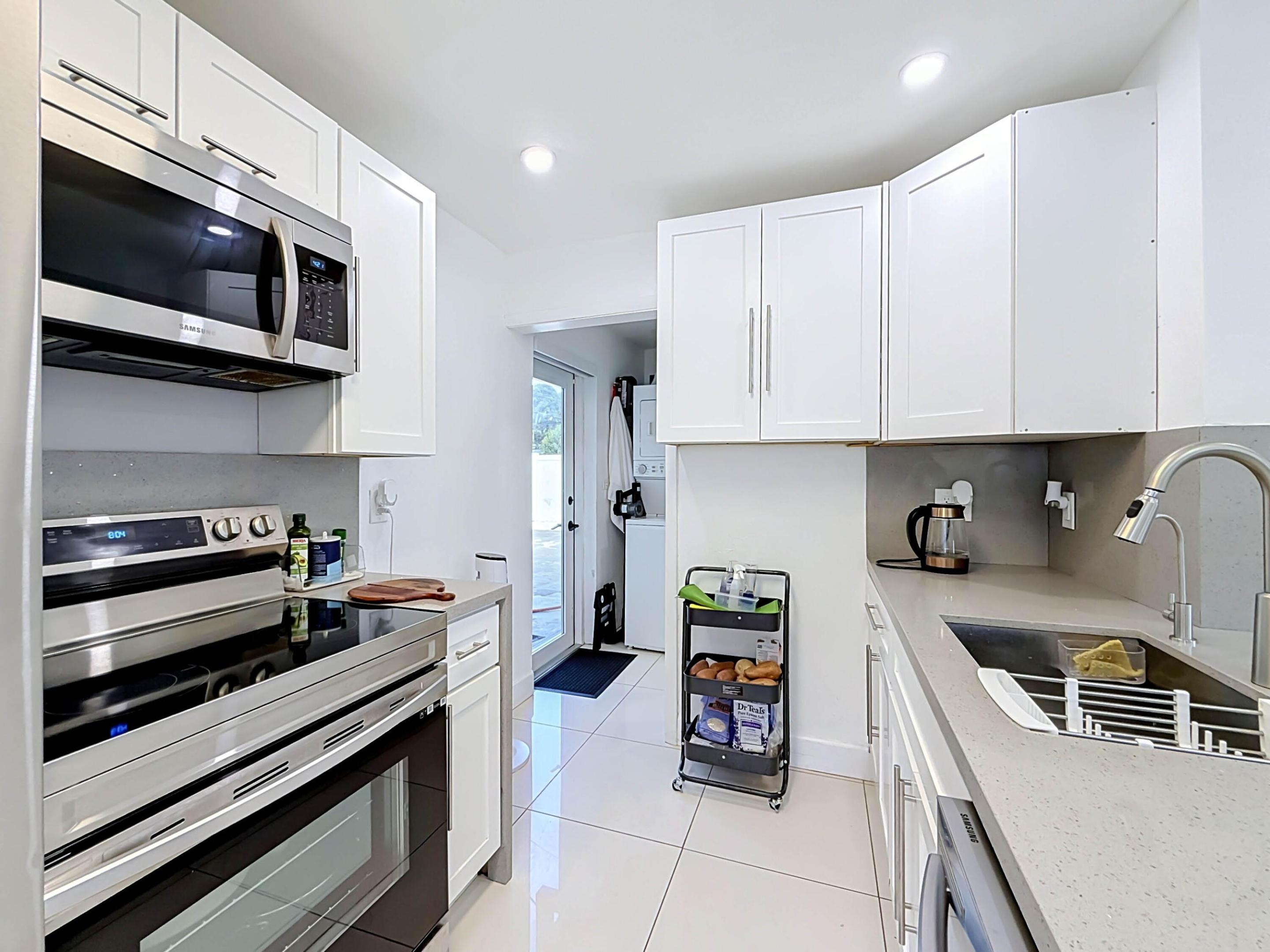 6135 NW 24TH, Margate FL 33063