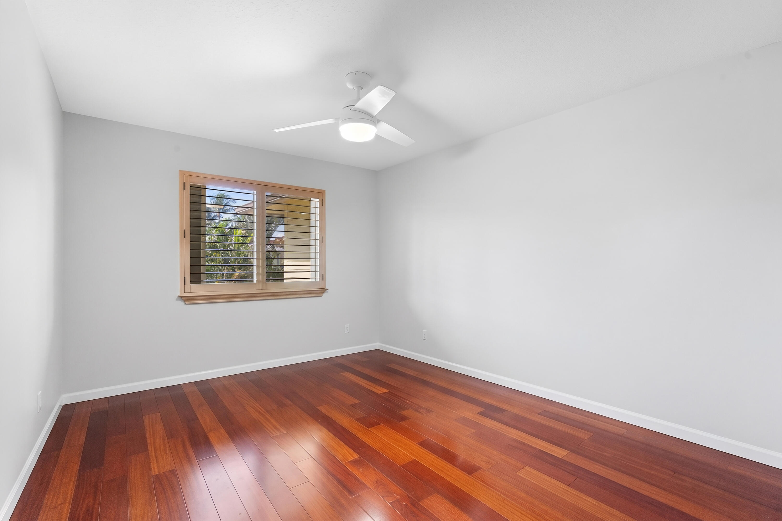517 SW 7th, Fort Lauderdale FL 33315