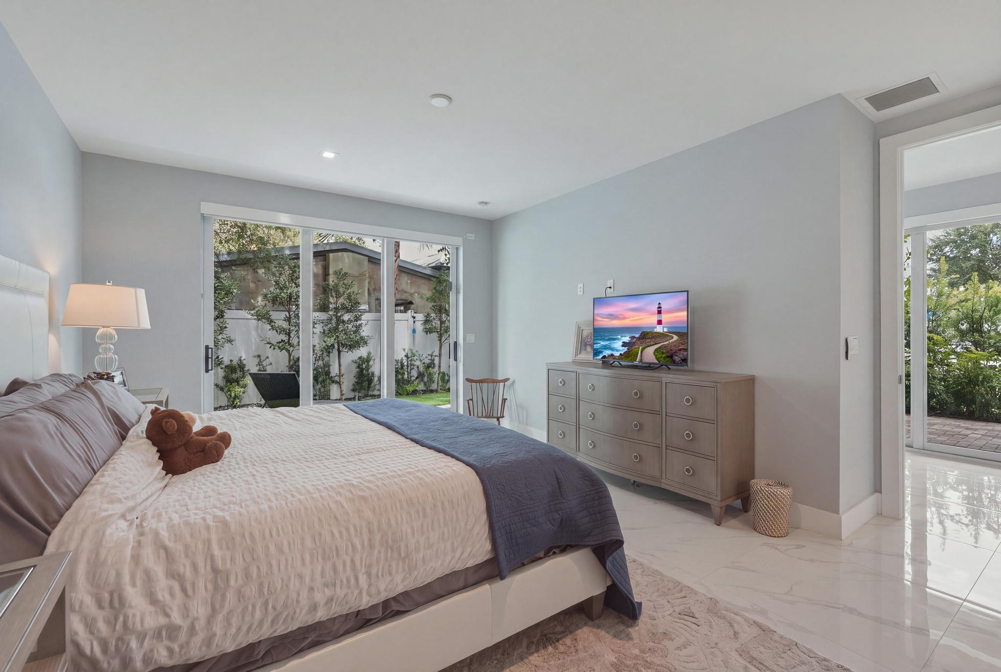 5 SE 11th, Fort Lauderdale FL 33301