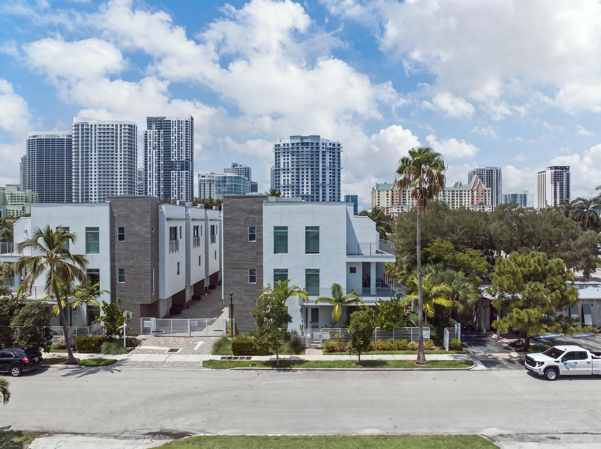5 SE 11th, Fort Lauderdale FL 33301