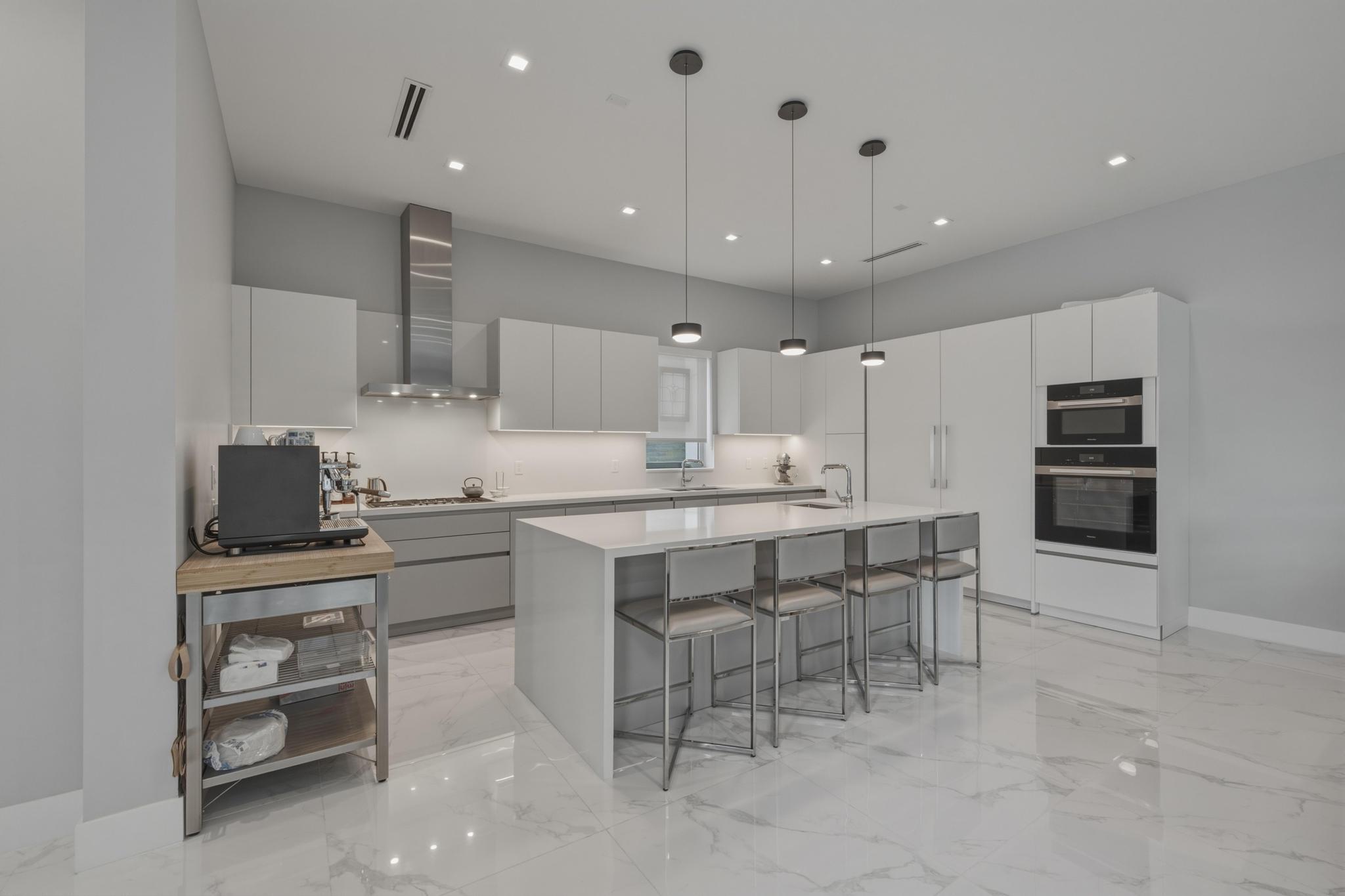 5 SE 11th, Fort Lauderdale FL 33301