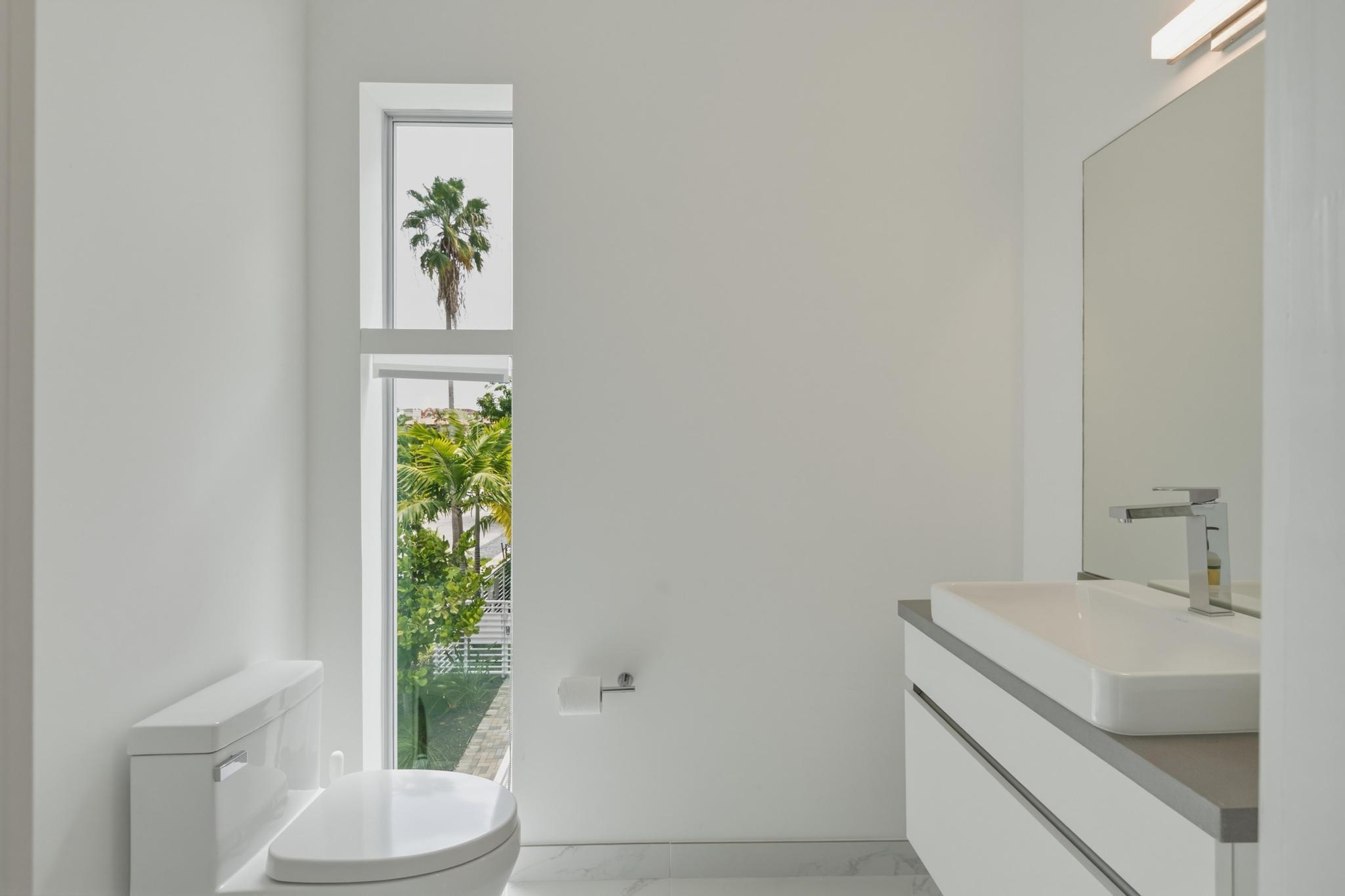 5 SE 11th, Fort Lauderdale FL 33301