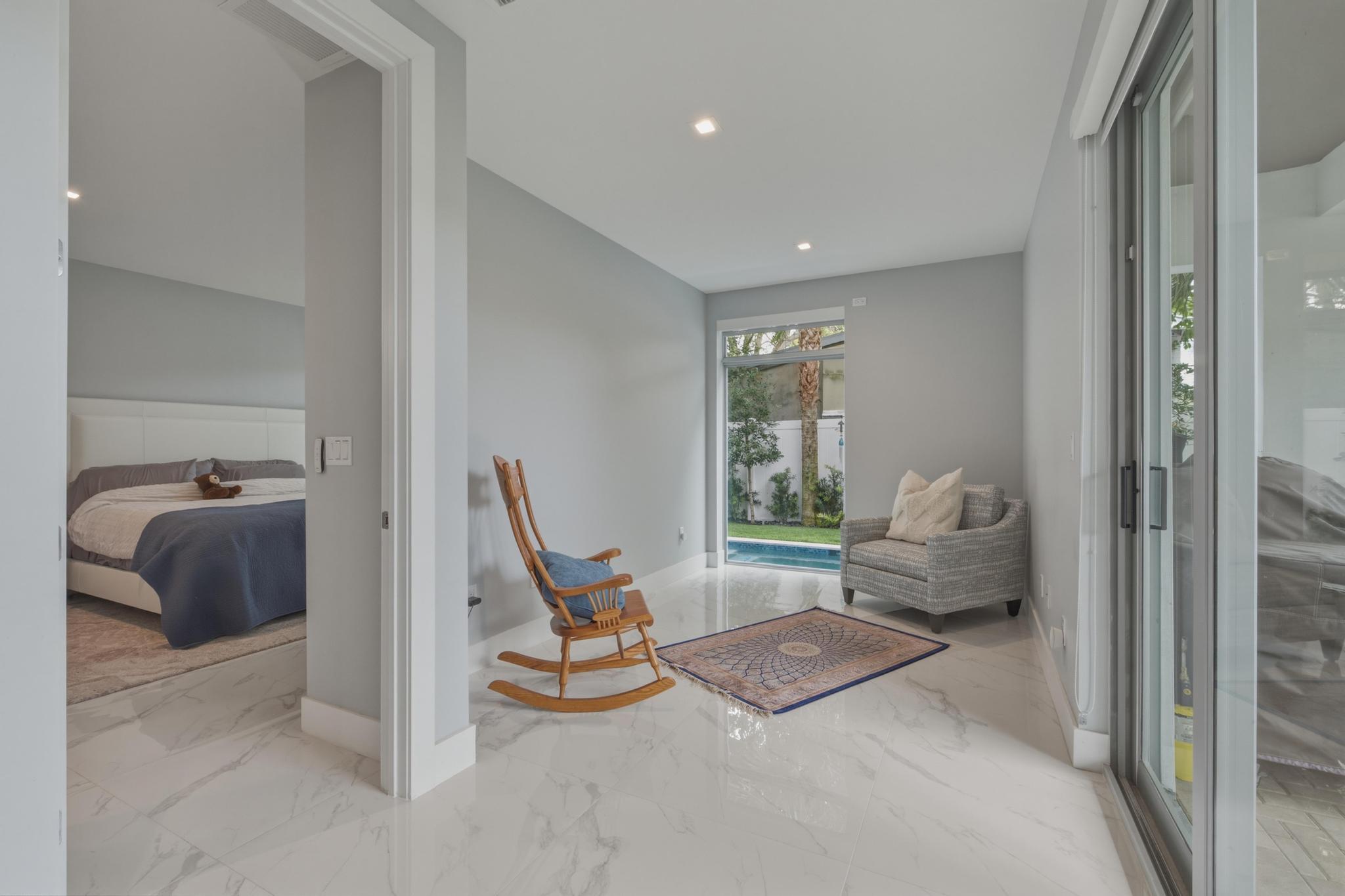 5 SE 11th, Fort Lauderdale FL 33301