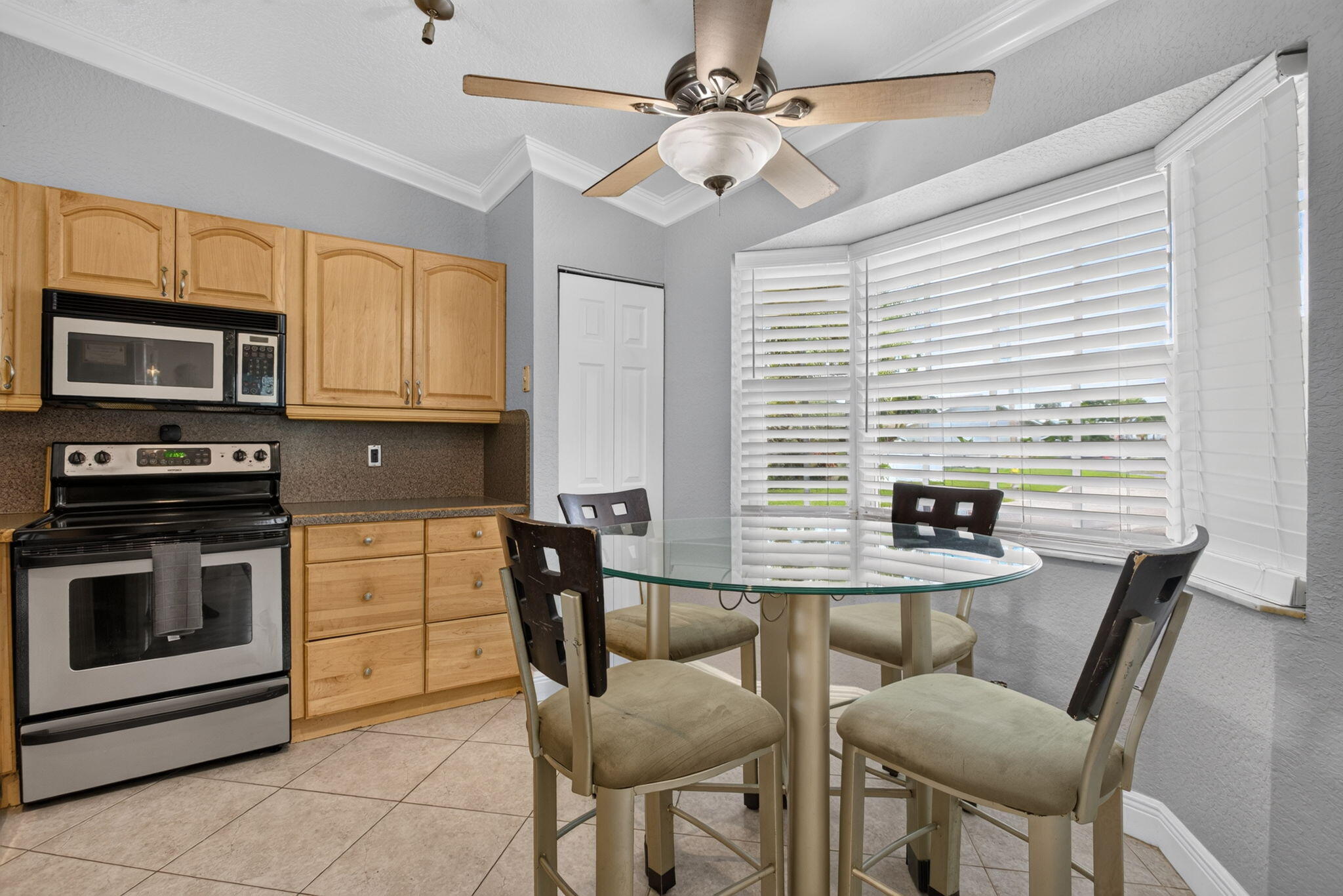 7516 NW 88th, Tamarac FL 33321