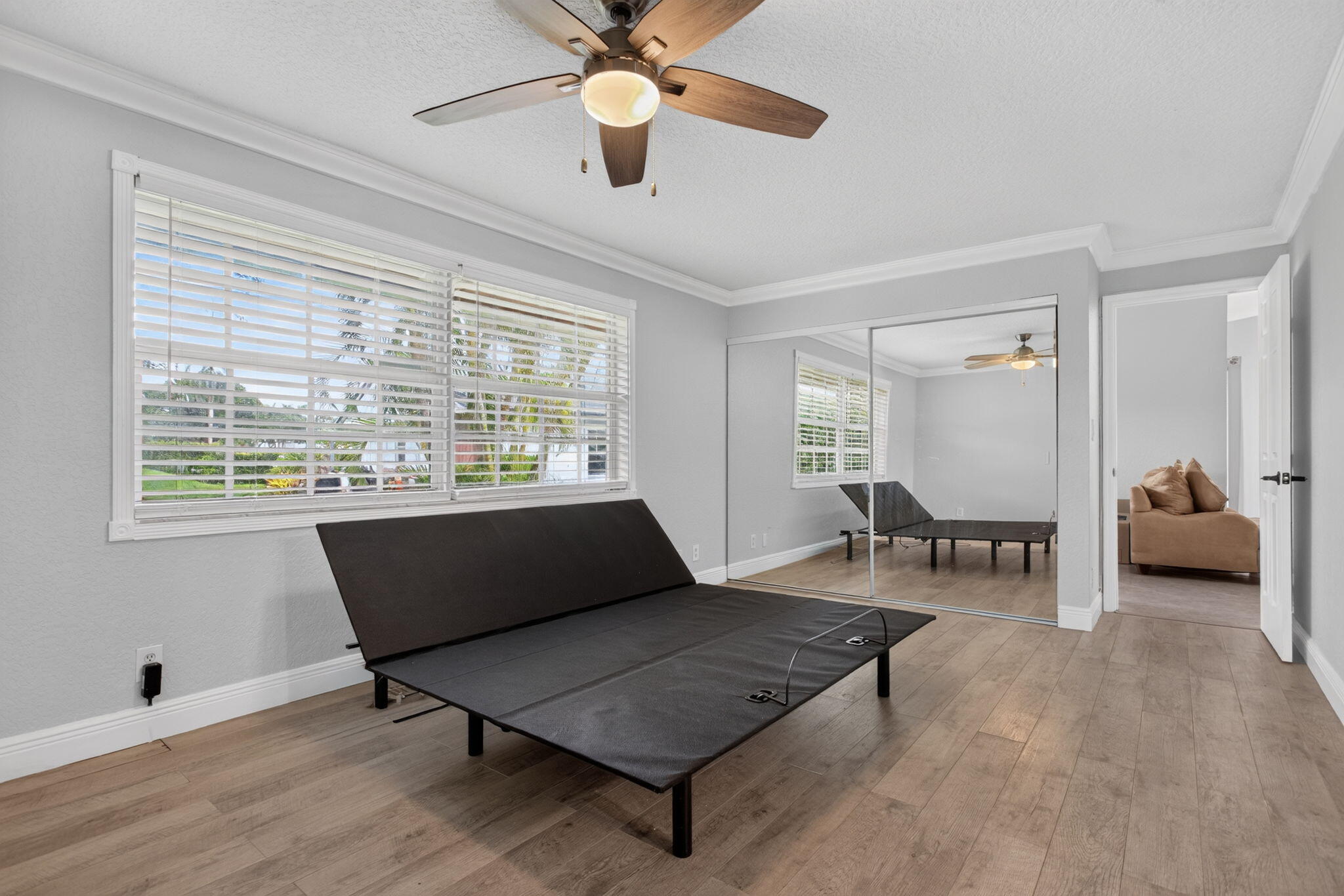 7516 NW 88th, Tamarac FL 33321