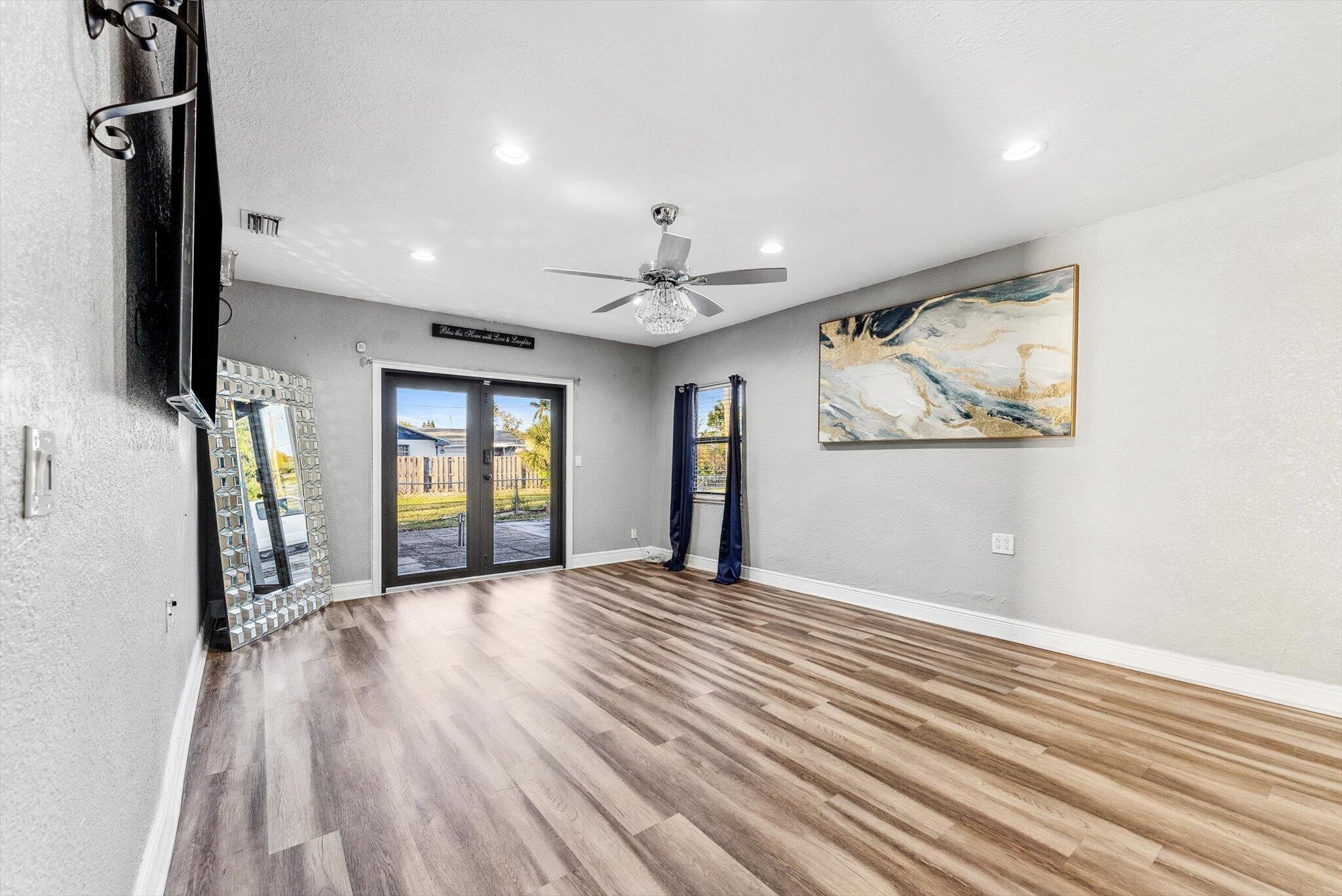651 Foresteria, Lake Park FL 33403