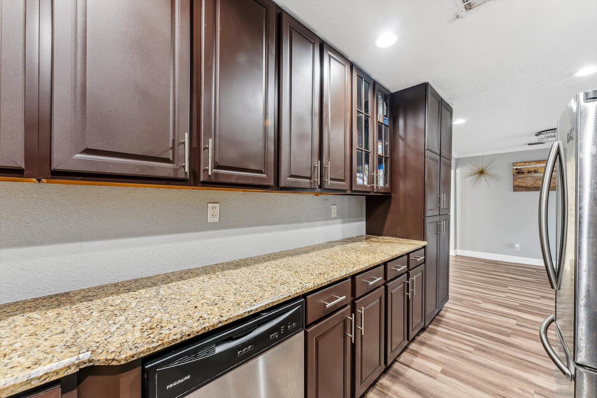 651 Foresteria, Lake Park FL 33403