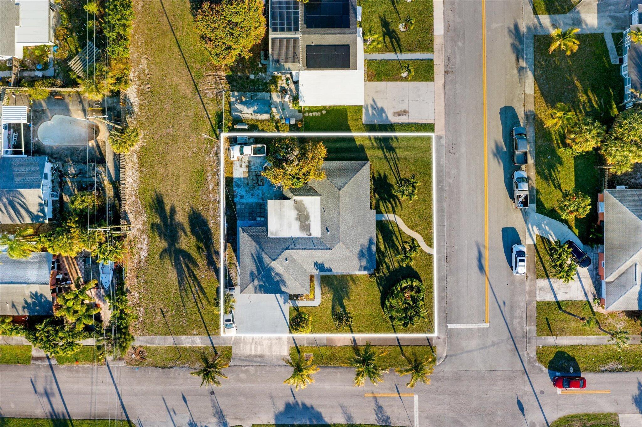651 Foresteria, Lake Park FL 33403