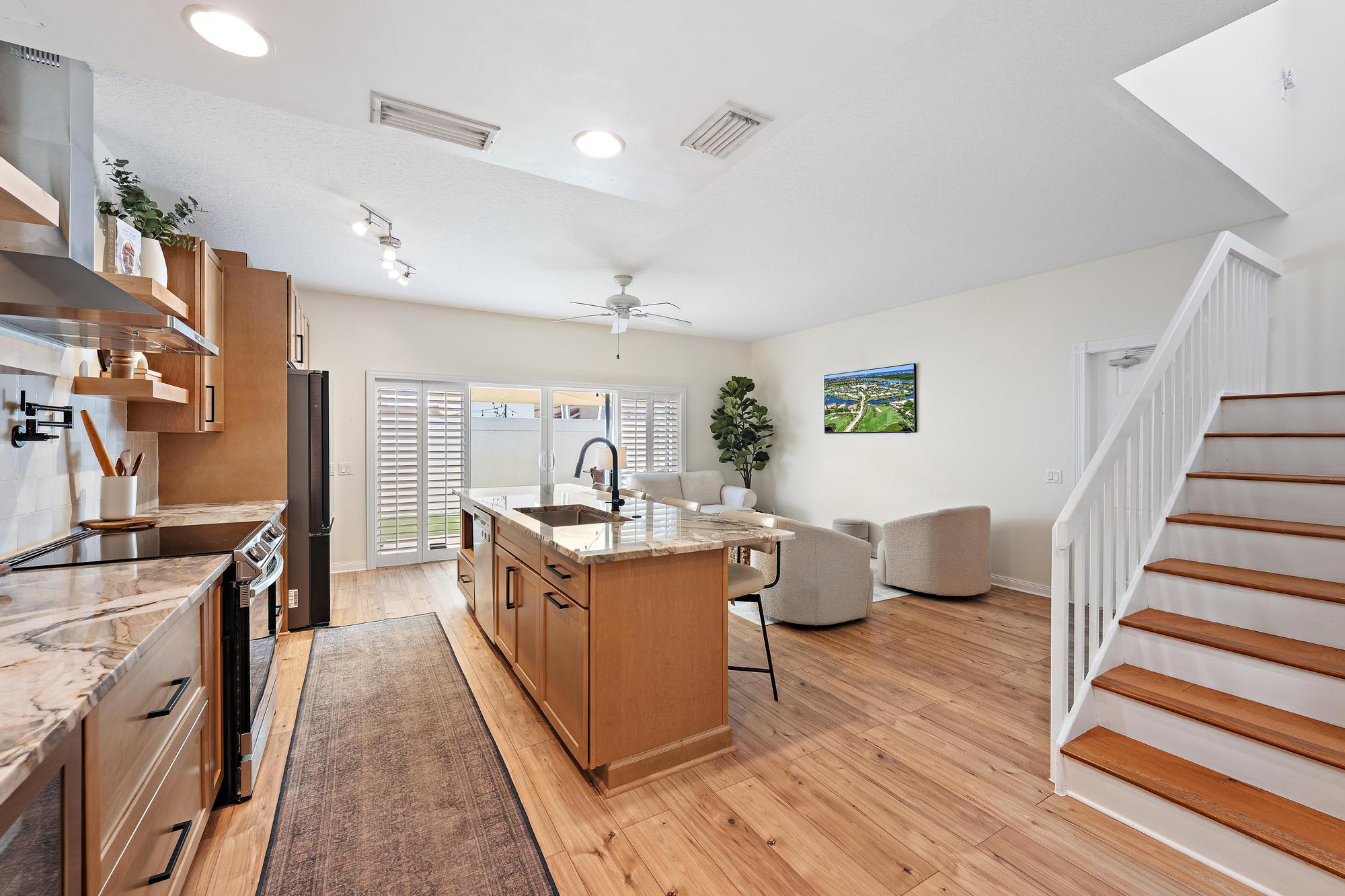68 Live Oak, Tequesta FL 33469