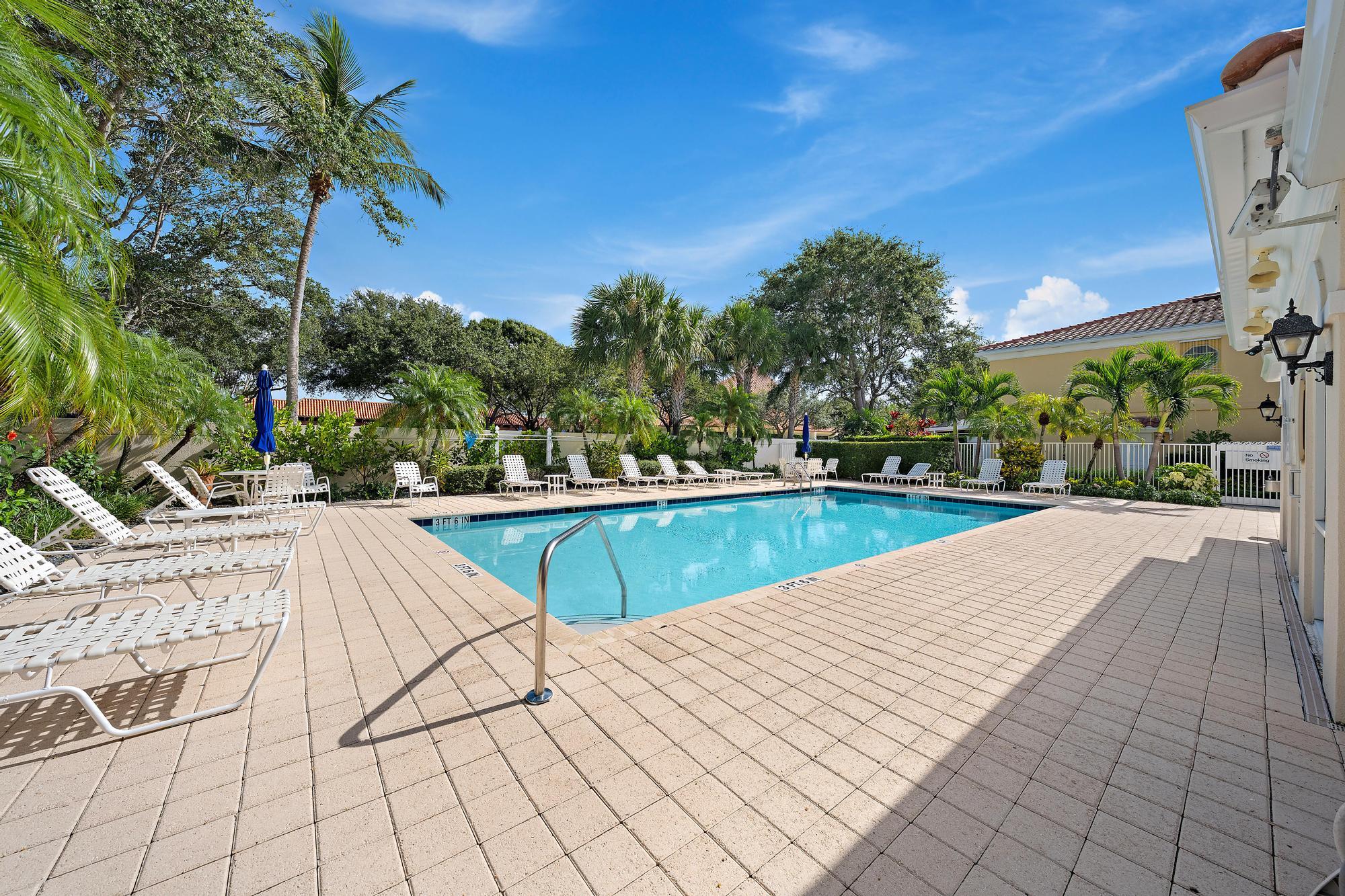 68 Live Oak, Tequesta FL 33469
