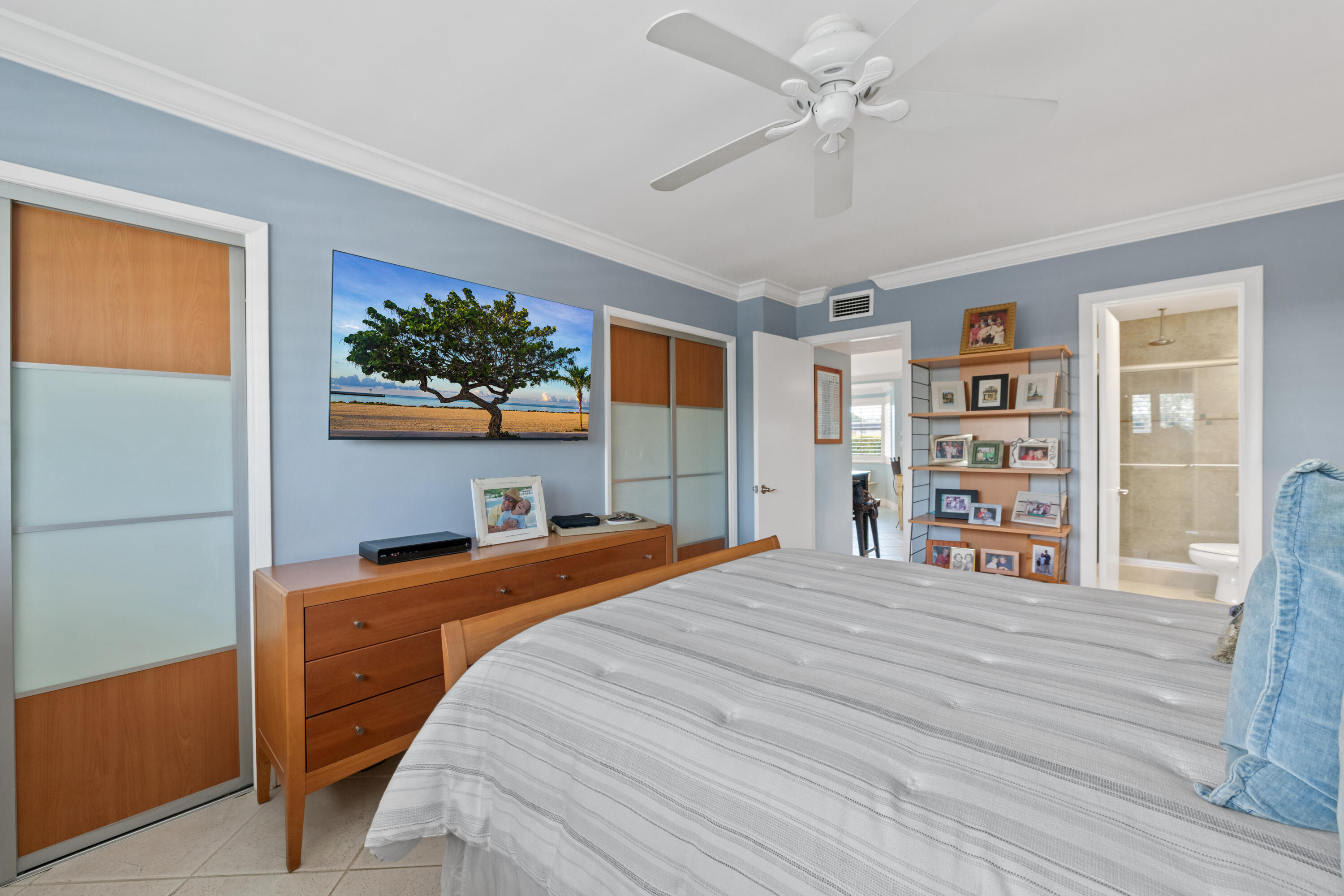 535 HENDRICKS #106, Fort Lauderdale FL 33301