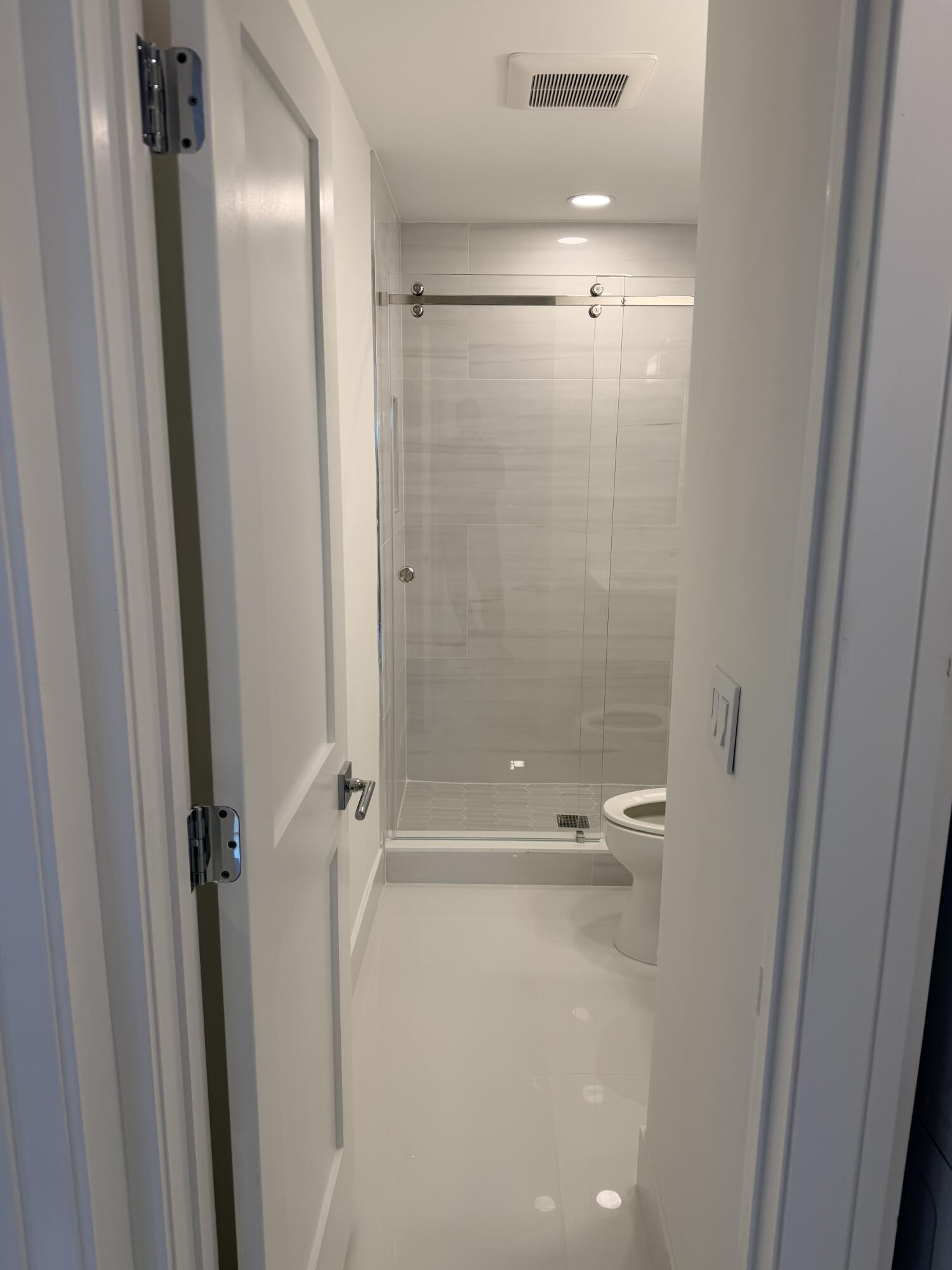 6439 BAY CLUB #1, Fort Lauderdale FL 33308
