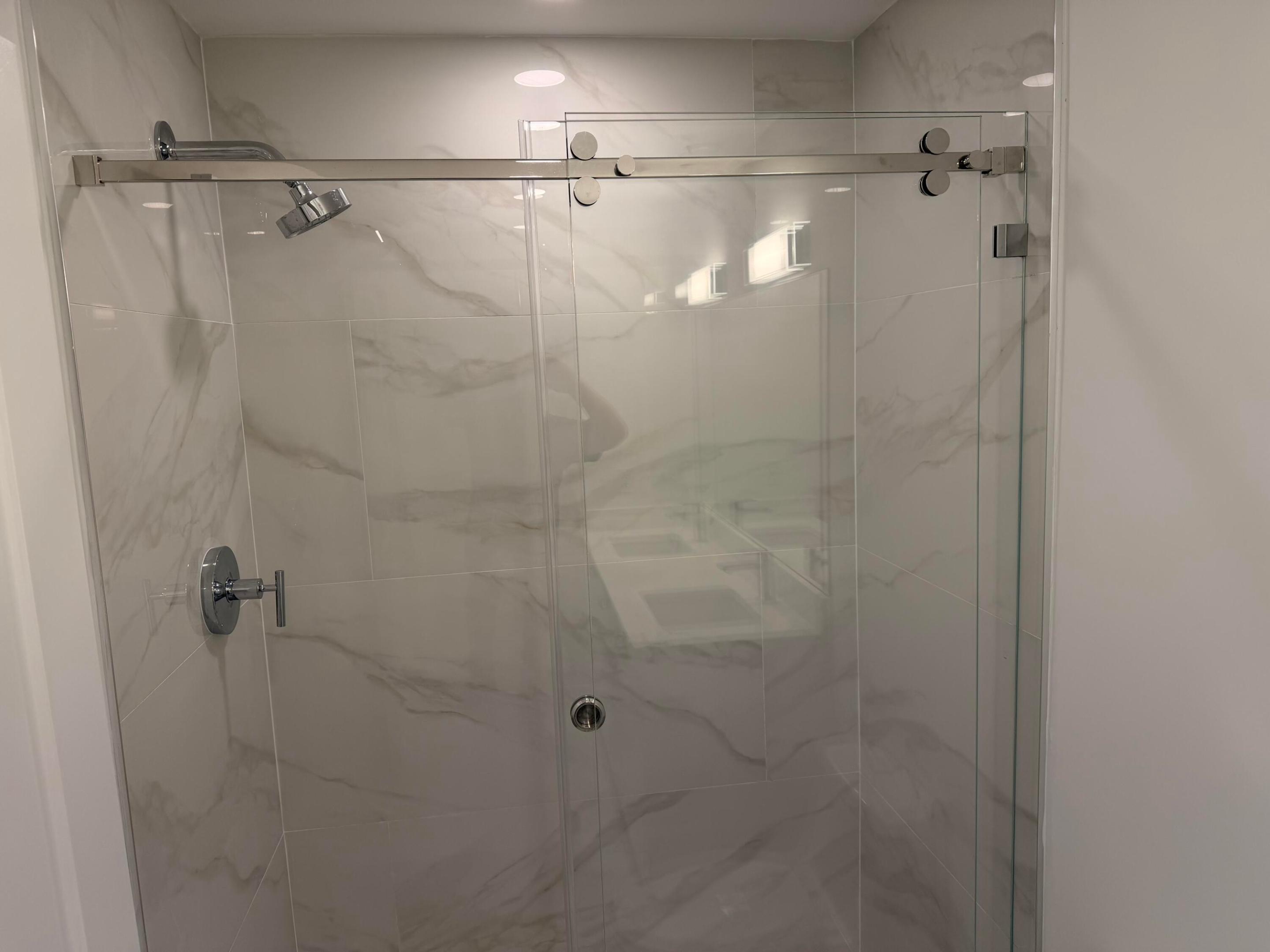 6439 BAY CLUB #1, Fort Lauderdale FL 33308