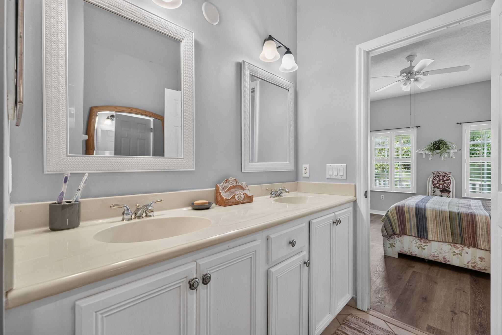 319 E BAY CEDAR, Jupiter FL 33458