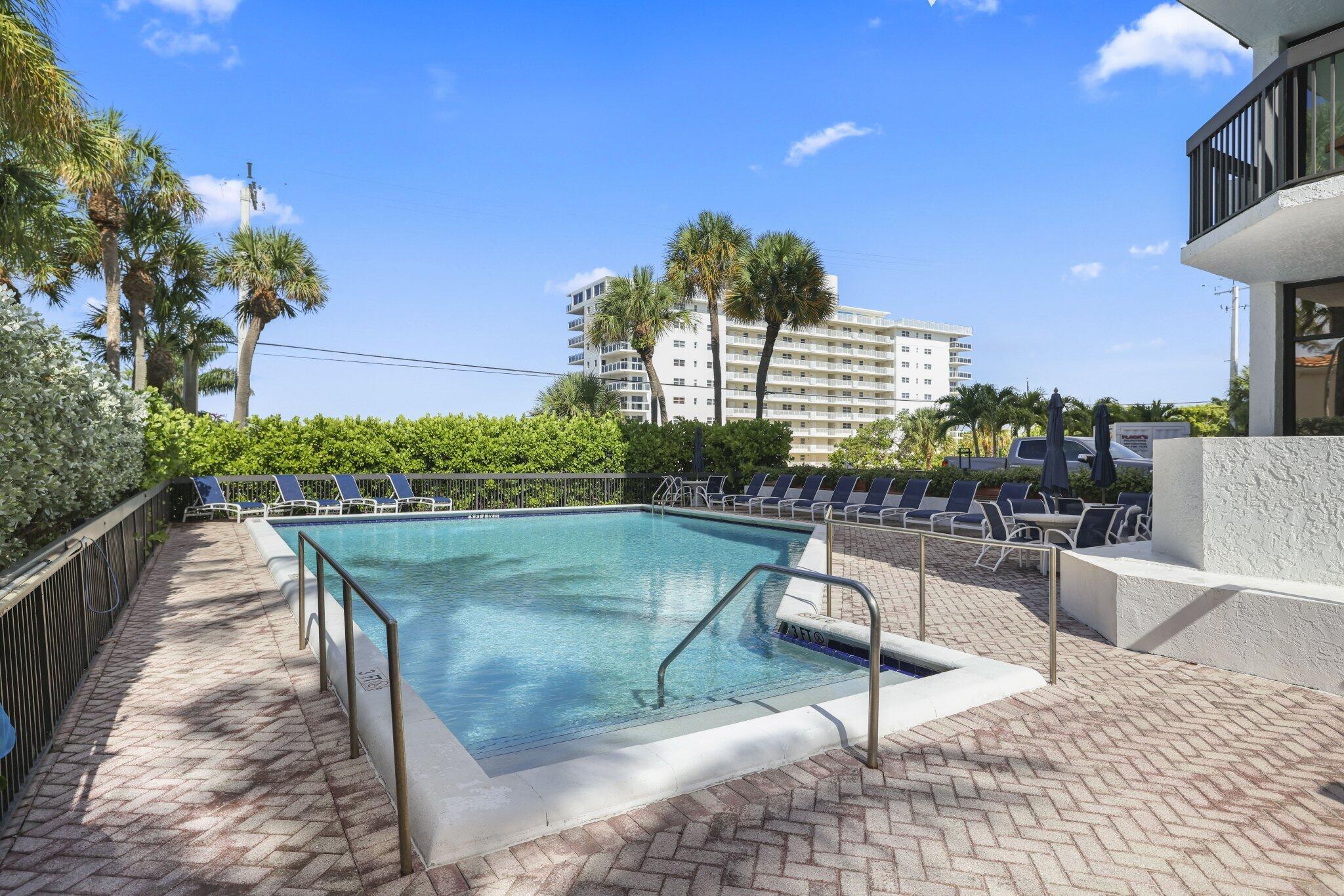 1155 Hillsboro Mile #402, Hillsboro Beach FL 33062