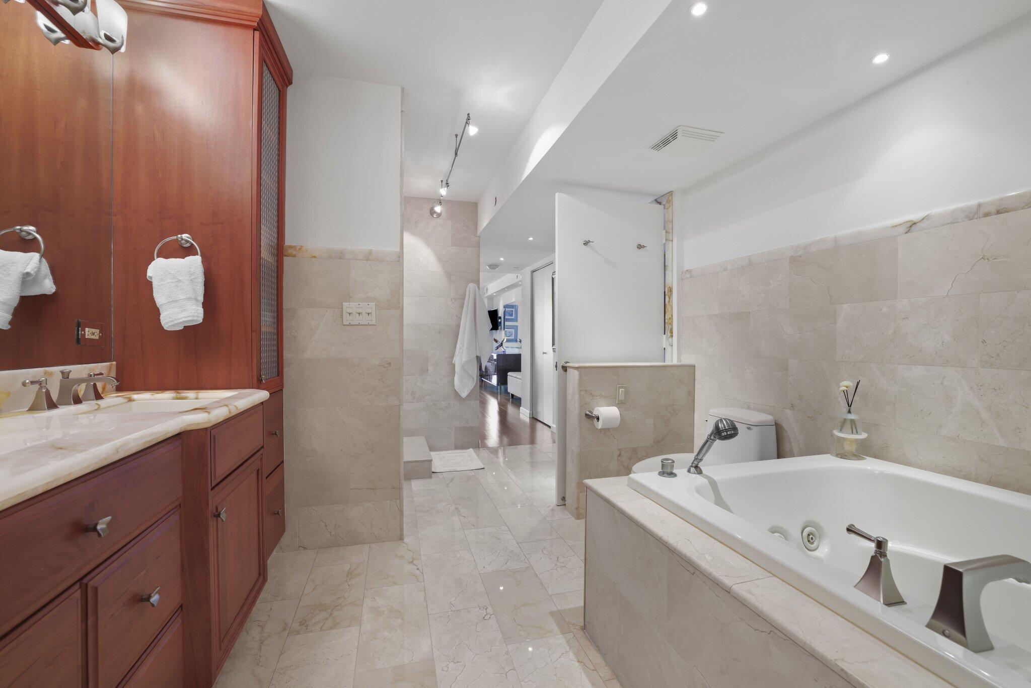 1155 Hillsboro Mile #402, Hillsboro Beach FL 33062