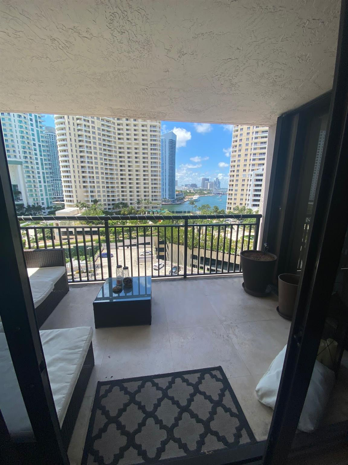 540 BRICKELL KEY #1214, Miami FL 33131