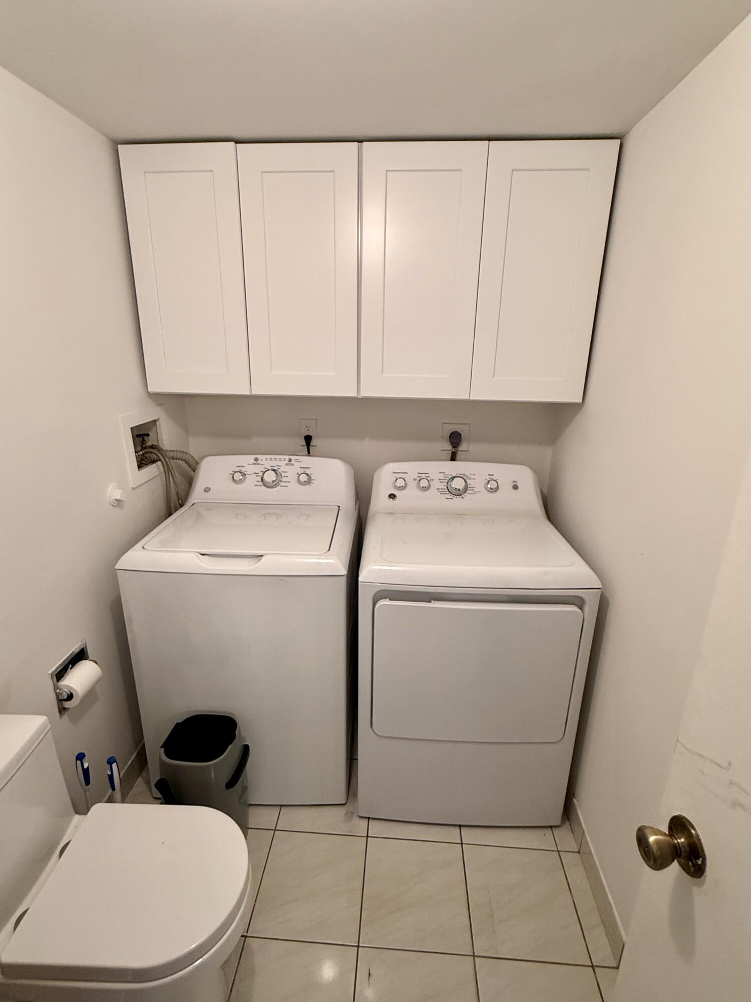 31 Springdale, Palm Springs FL 33461