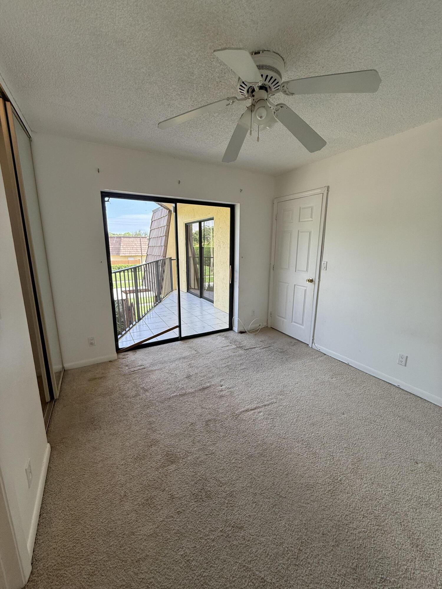 31 Springdale, Palm Springs FL 33461