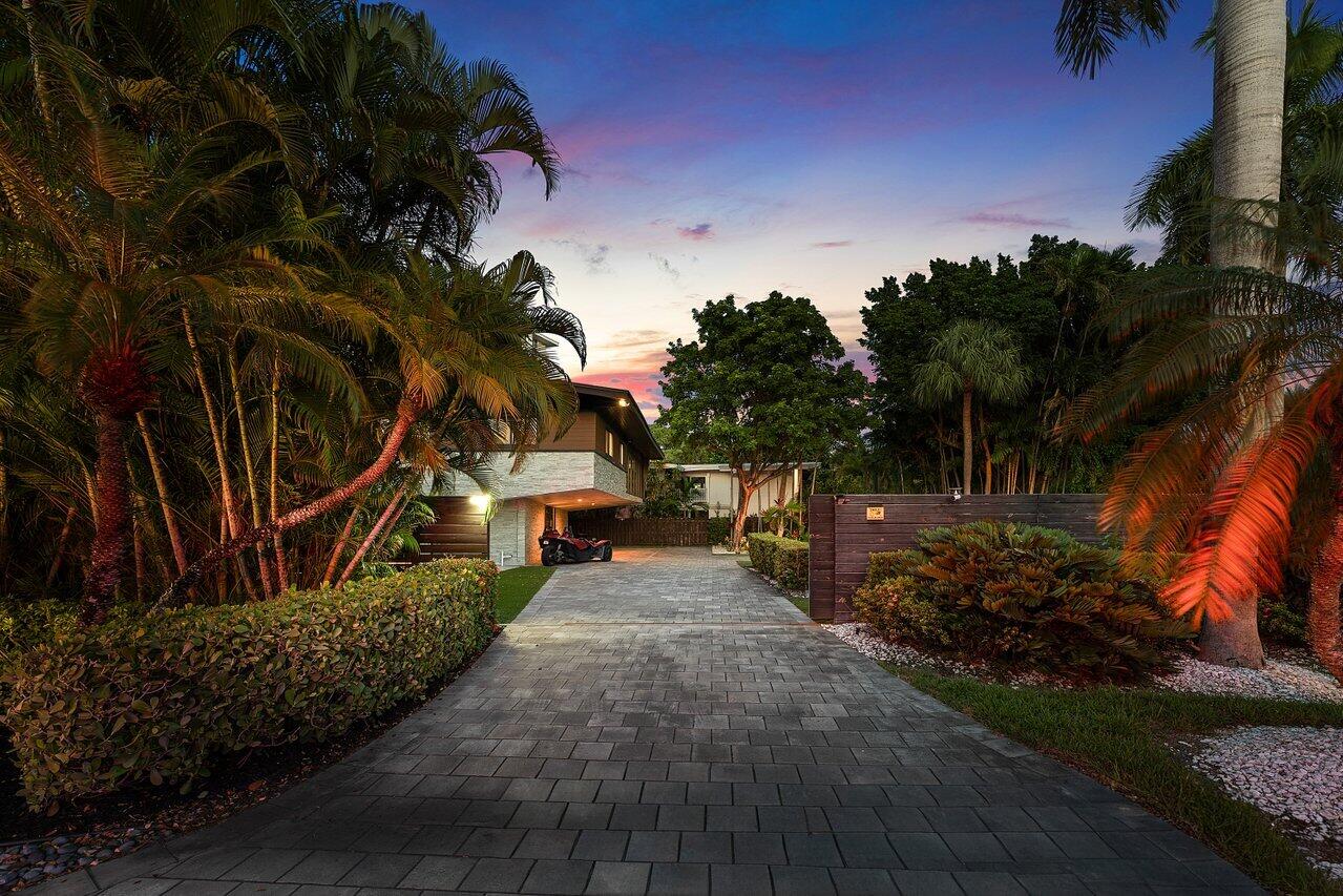 2601 NE 8TH, Fort Lauderdale FL 33304