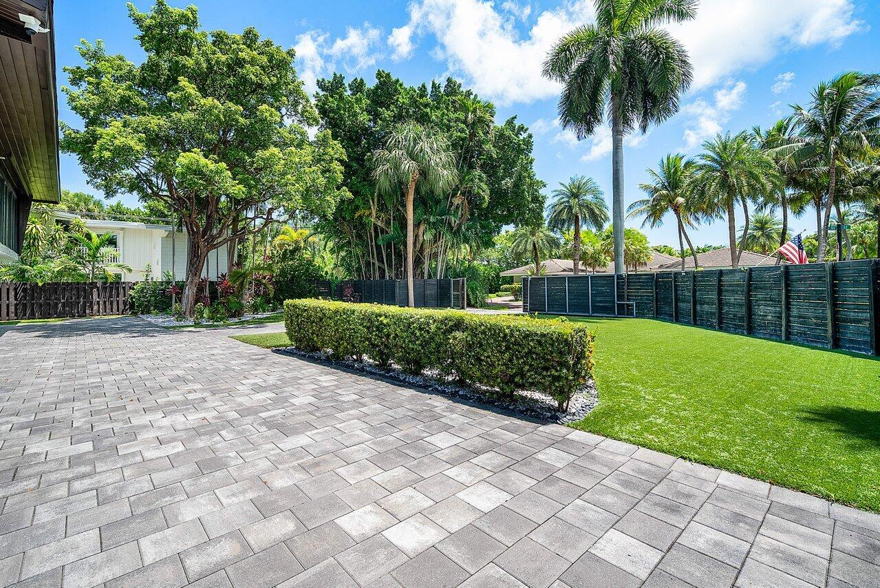 2601 NE 8TH, Fort Lauderdale FL 33304