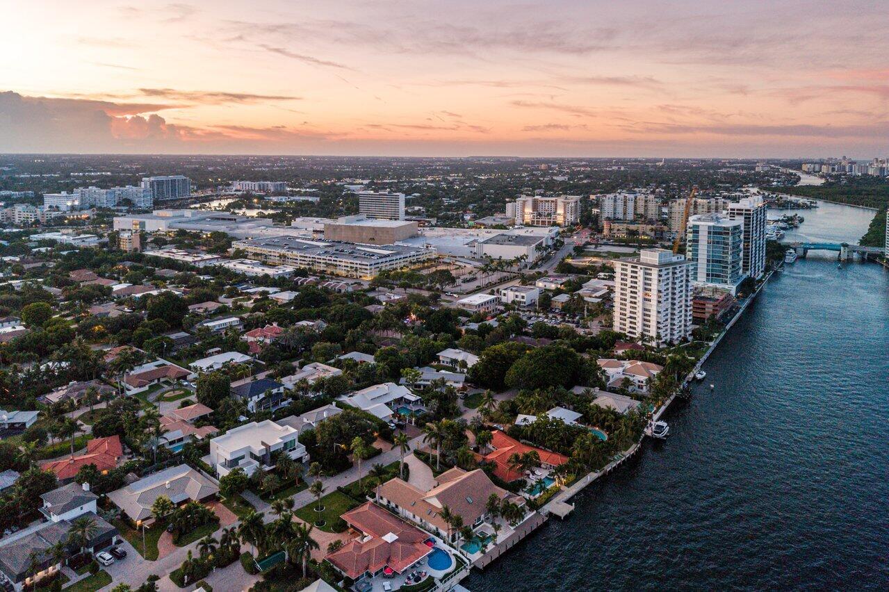 2601 NE 8TH, Fort Lauderdale FL 33304