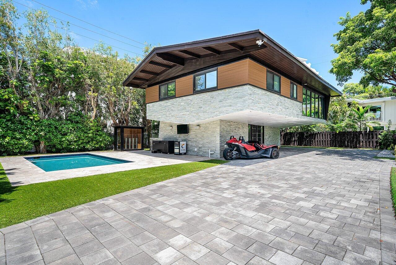 2601 NE 8TH, Fort Lauderdale FL 33304