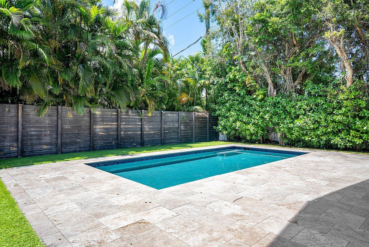 2601 NE 8TH, Fort Lauderdale FL 33304