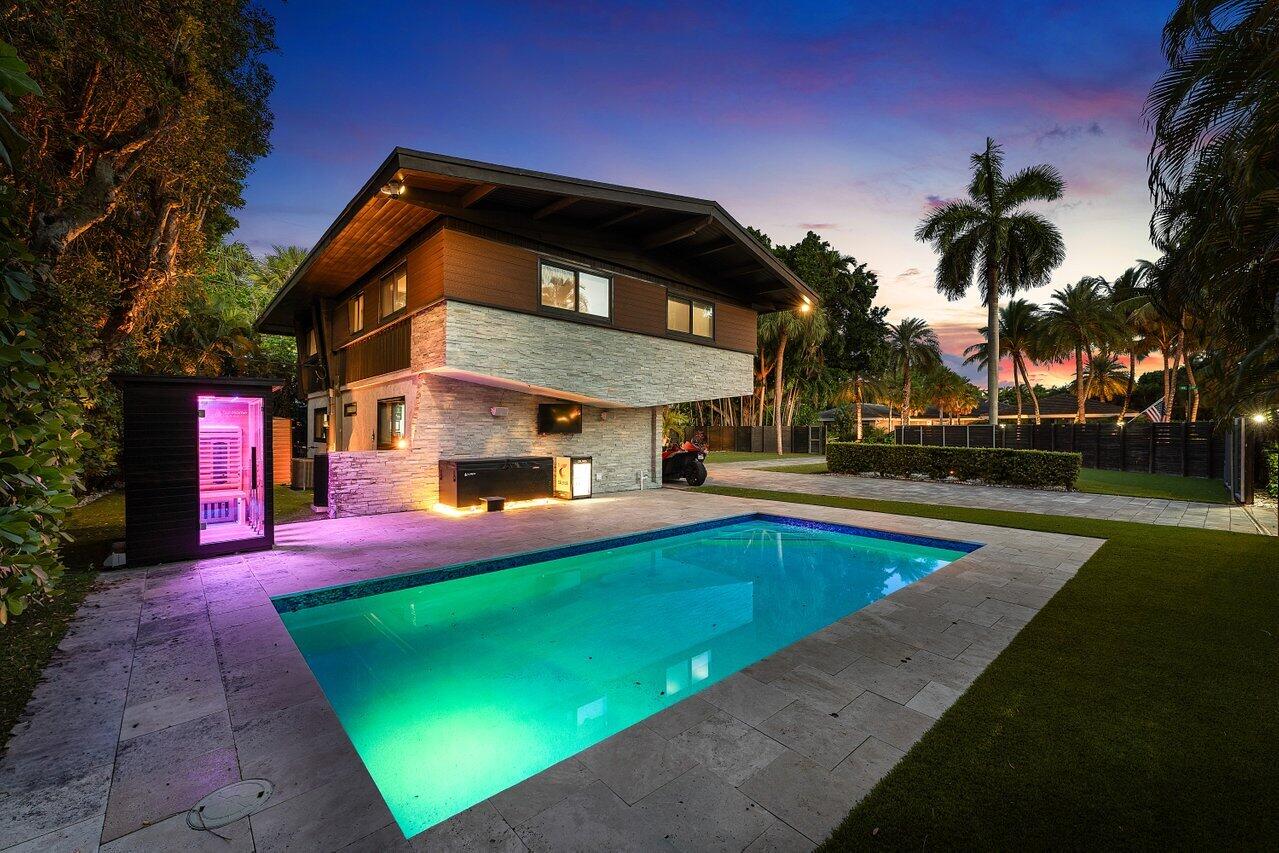 2601 NE 8TH, Fort Lauderdale FL 33304