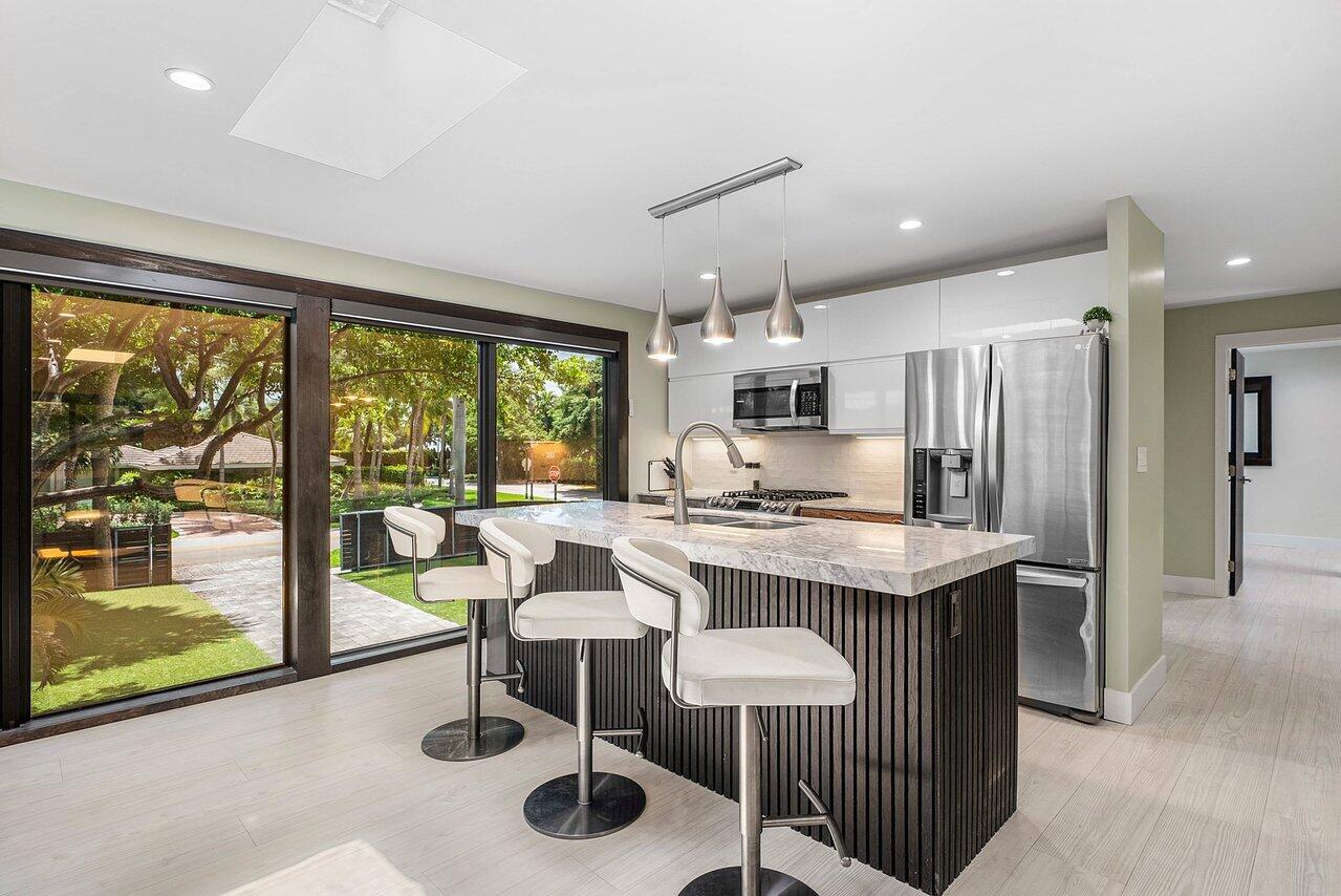 2601 NE 8TH, Fort Lauderdale FL 33304
