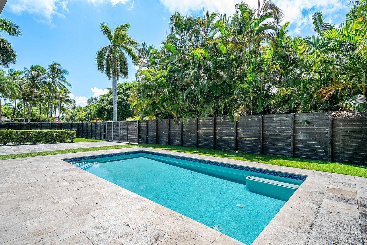 2601 NE 8TH, Fort Lauderdale FL 33304