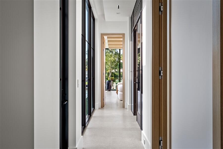 1117 BEACH, Delray Beach FL 33483