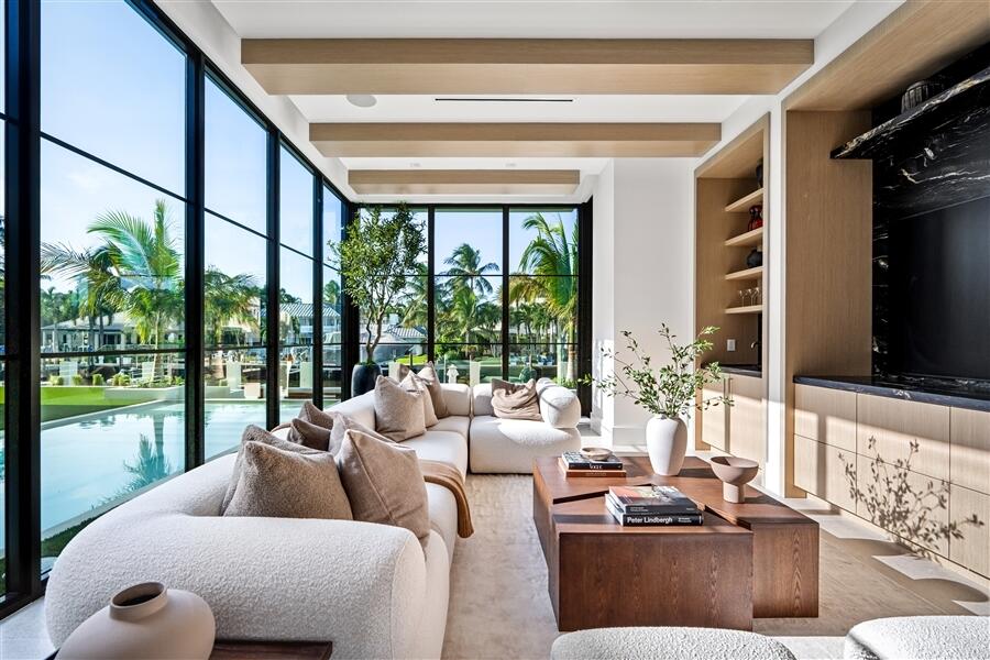1117 BEACH, Delray Beach FL 33483