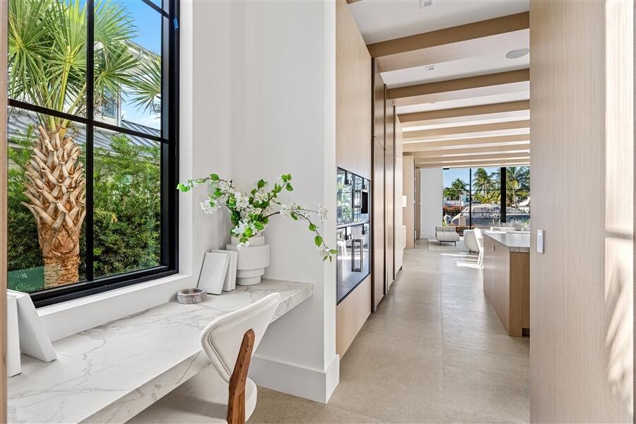 1117 BEACH, Delray Beach FL 33483