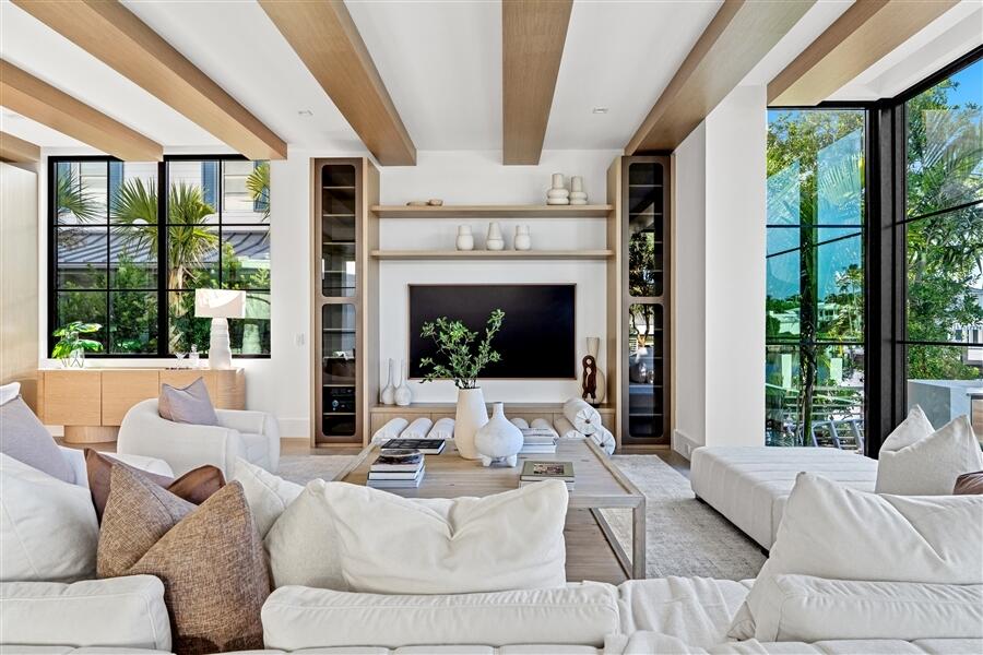 1117 BEACH, Delray Beach FL 33483