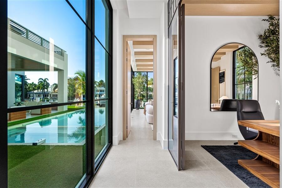 1117 BEACH, Delray Beach FL 33483