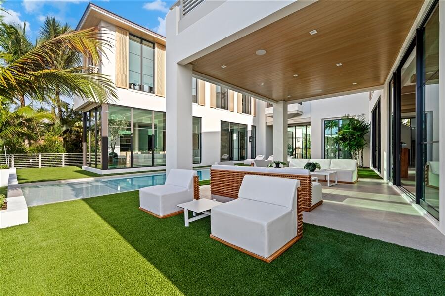 1117 BEACH, Delray Beach FL 33483