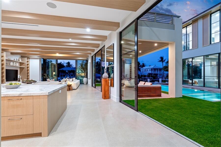 1117 BEACH, Delray Beach FL 33483