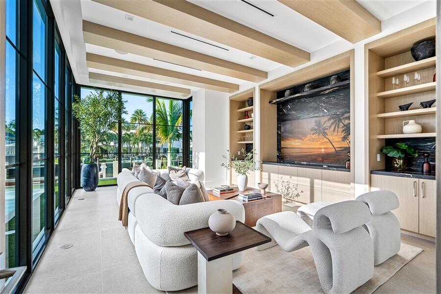 1117 BEACH, Delray Beach FL 33483