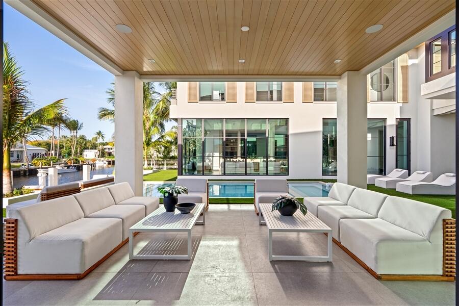 1117 BEACH, Delray Beach FL 33483