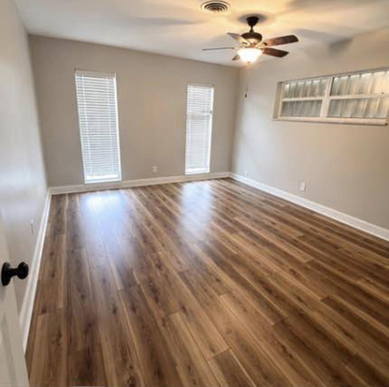 4421 NE 23RD, Lighthouse Point FL 33064