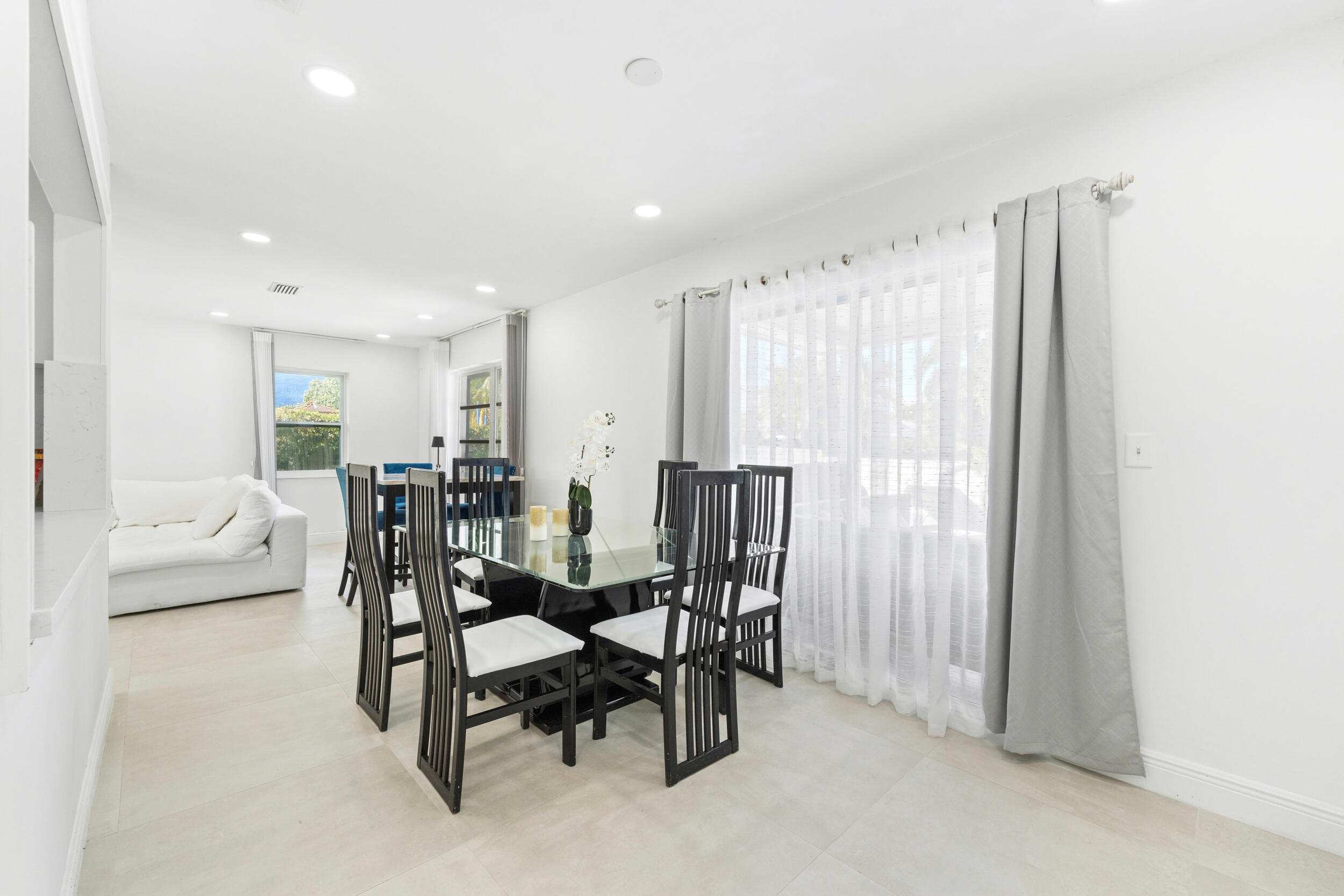 245 Sandpiper, Royal Palm Beach FL 33411
